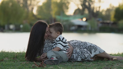 Preset Lightroom Autumn Glow | 15 filtri per foto calde e naturali – Mobile e Desktop